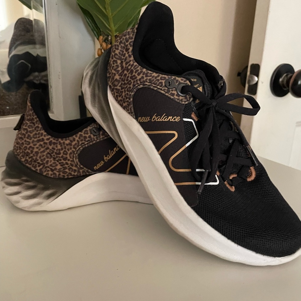 New Balance Womens Shoes, size 6.5